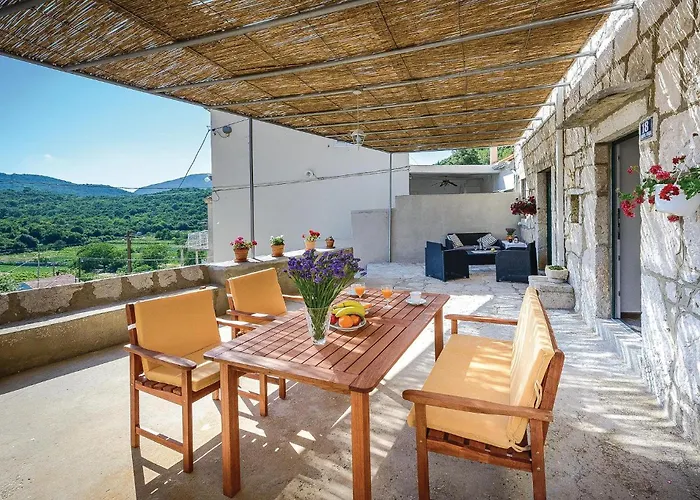 Ferienhaus Three-bedroom In